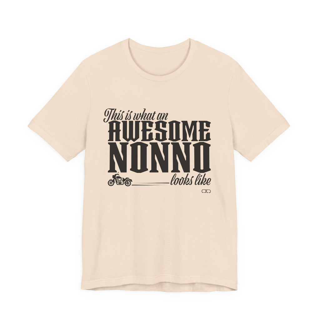 Awesome Nonno Tee | Unisex T-Shirt for Grandfathers | Great Gift for Father's Day, Birthdays, or Family Gatherings