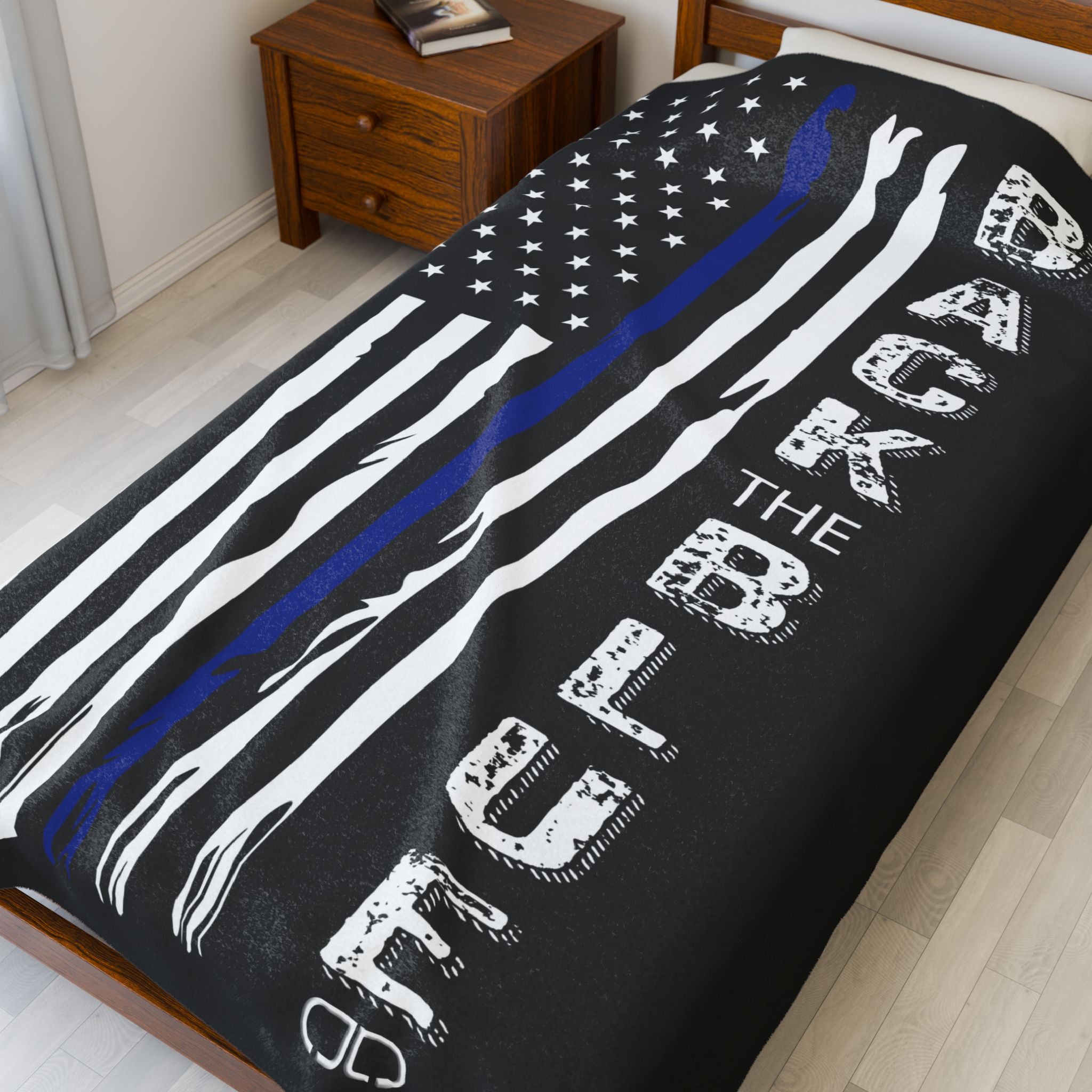 Supportive Police Velveteen Blanket, Comfort Gift, Law Enforcement Tribute, Cozy Home Decor, Back the Blue Decor