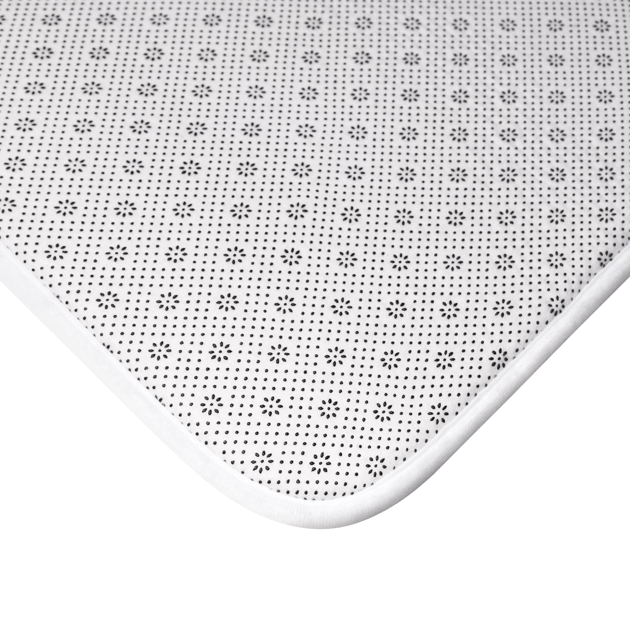 Spooky Ghost Bath Mat - Perfect for Halloween Decor, Bathroom Rug, Cozy Home Accent, Ghost Theme Gift, Fun Bath Accessory