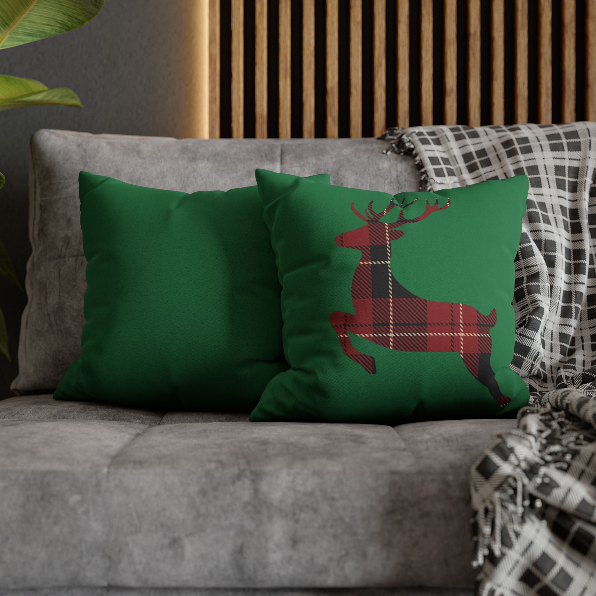 Plaid Reindeer Holiday Pillowcase — Green Christmas Throw Pillow Cover