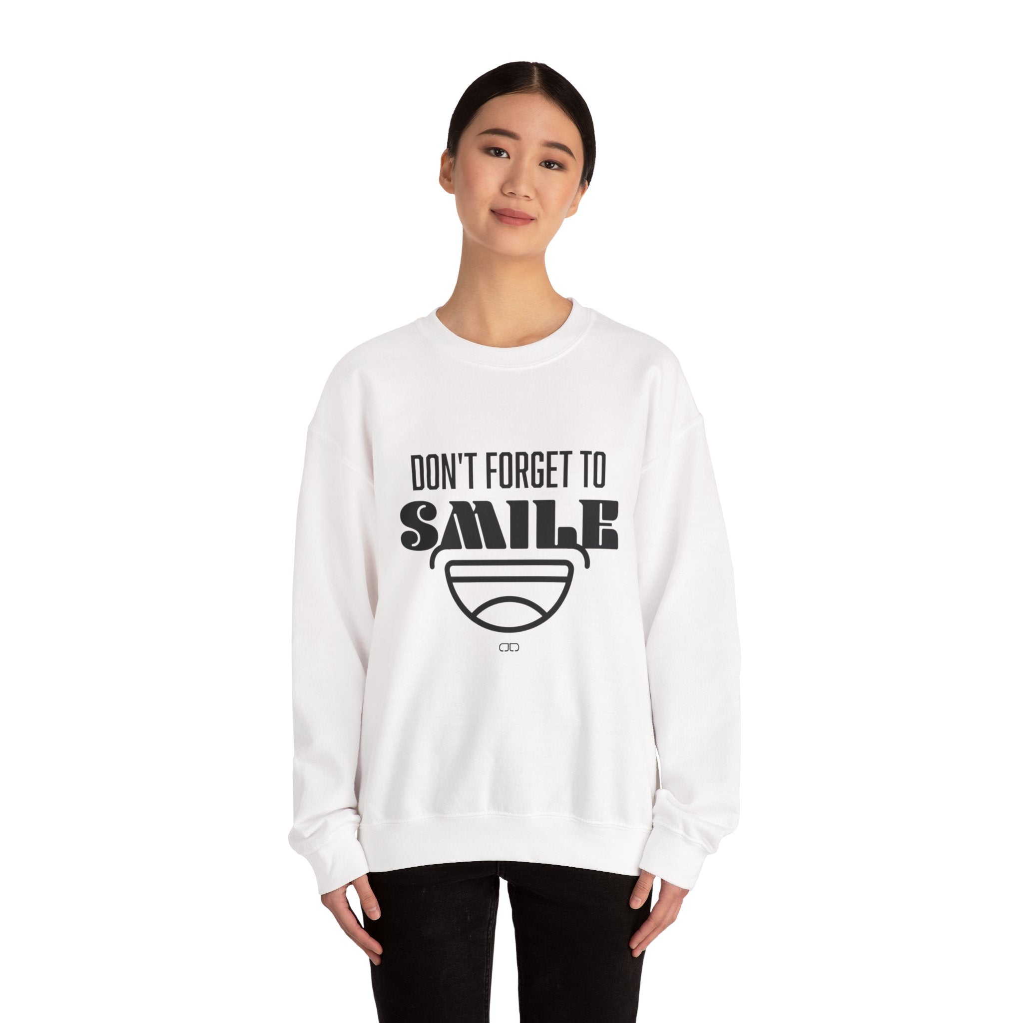 Don't Forget To Smile Sweatshirt, Cozy Crewneck, Gift for Friends, Positive Vibes Apparel, Motivational Sweatshirt, Everyday Comfort