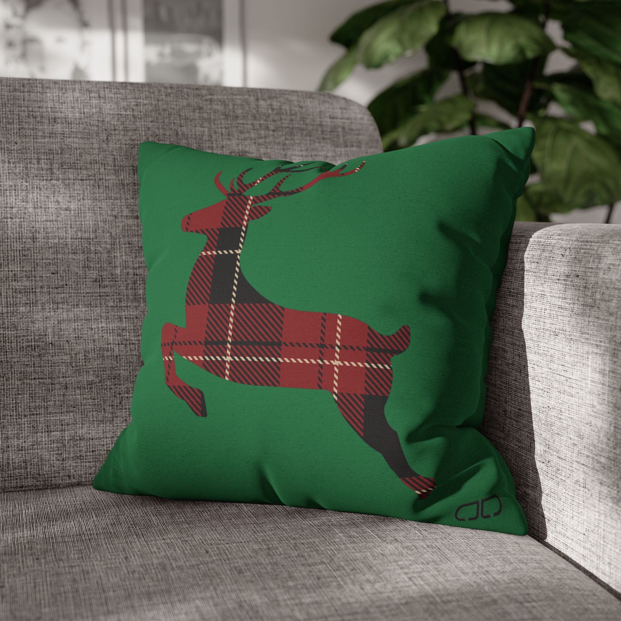 Plaid Reindeer Holiday Pillowcase — Green Christmas Throw Pillow Cover